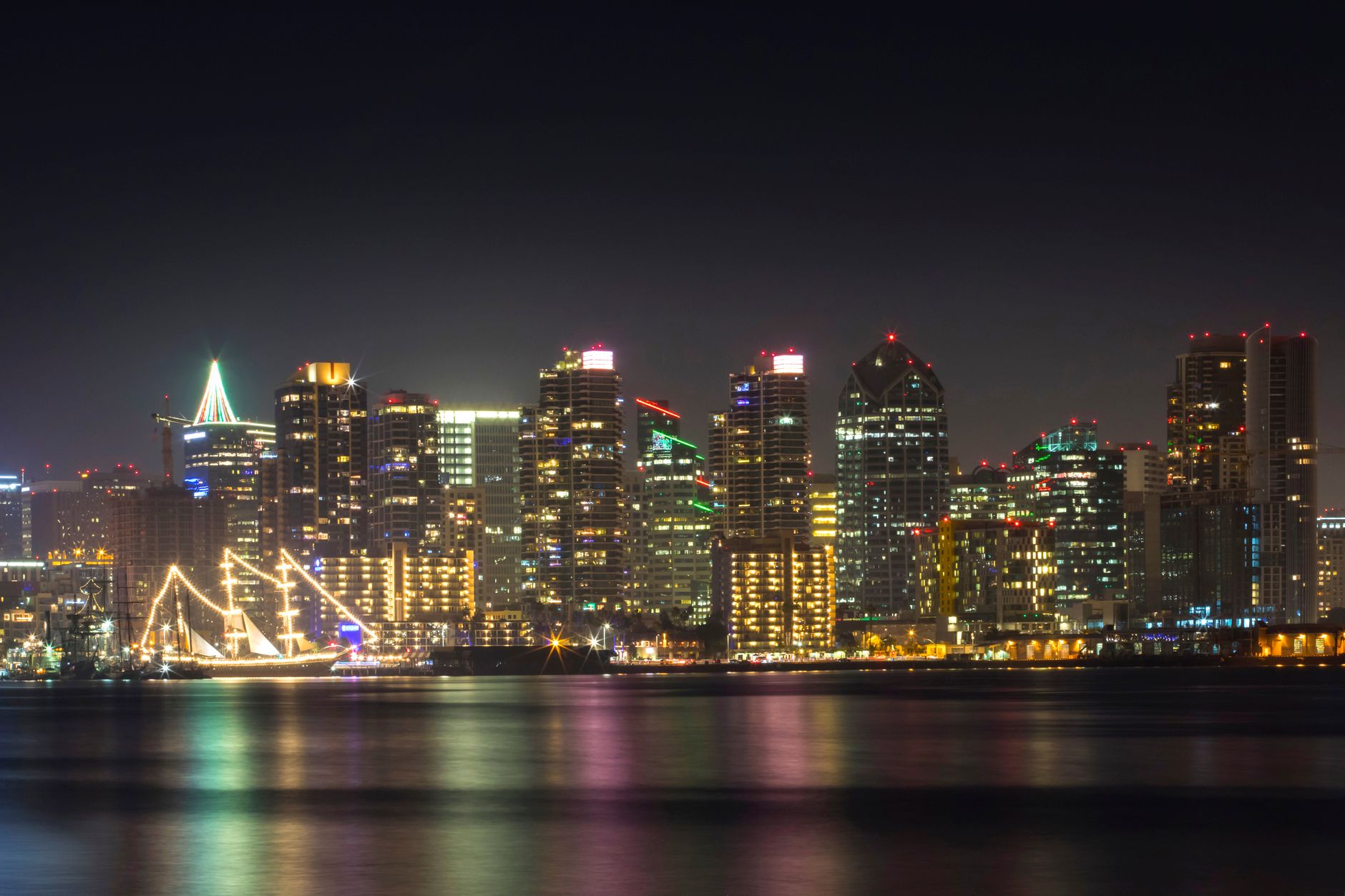 Long Beach, CA to San Diego, CA - US Bus Trips